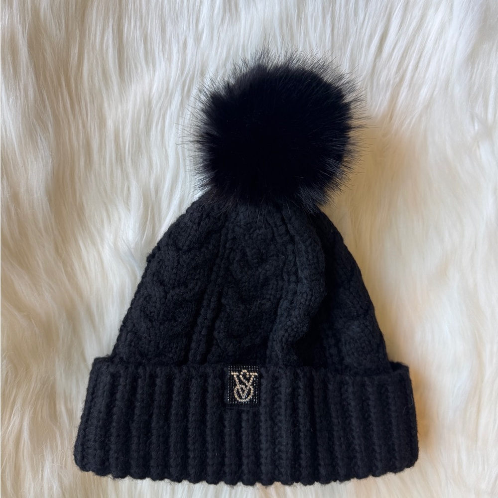 Victoria Secret Cable Knit Fashion Show Limited Edition Black Beanie